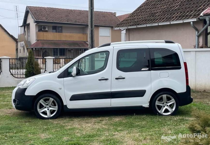 citroen_berlingo_16_hdi_2012_xtr_2_polovni_automobili_autopijac.rs