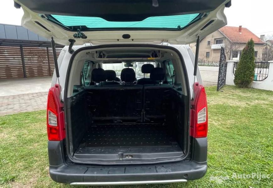citroen_berlingo_16_hdi_2012_xtr_8_polovni_automobili_autopijac.rs