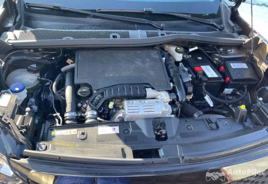 2021_peugeot_2008_12_alure_puretech_13_polovni_automobili_autopijac.rs
