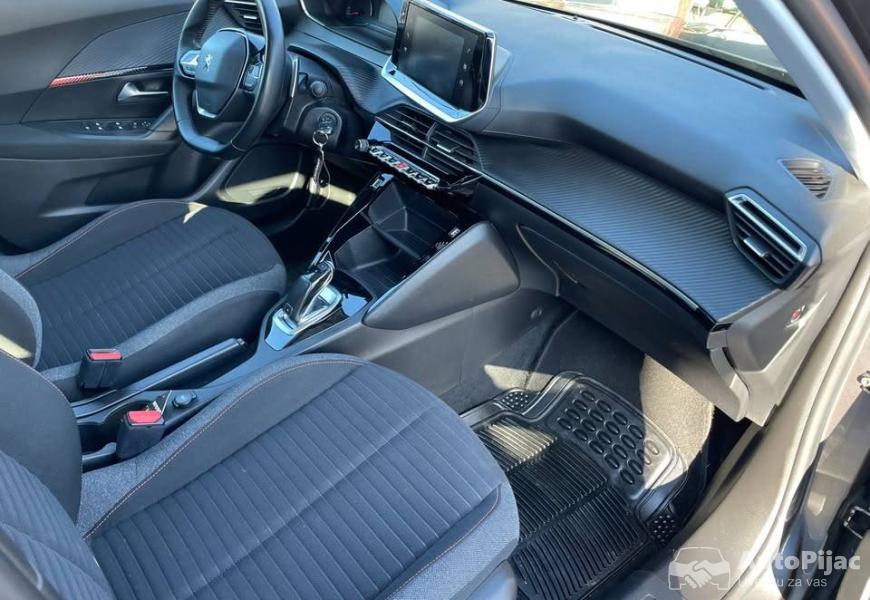 2021_peugeot_2008_12_alure_puretech_14_polovni_automobili_autopijac.rs