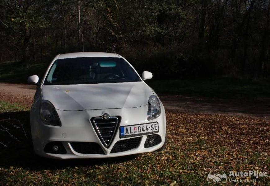 alfa_romeo_giulietta_6_polovni_automobili_autopijac.rs