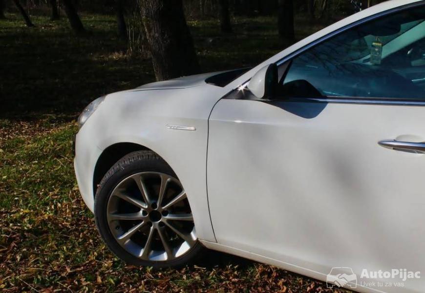 alfa_romeo_giulietta_7_polovni_automobili_autopijac.rs