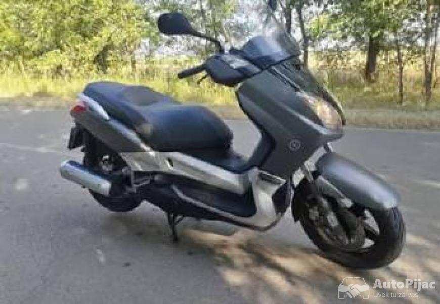 yamaha_xmax_2009_3_polovni_automobili_autopijac.rs