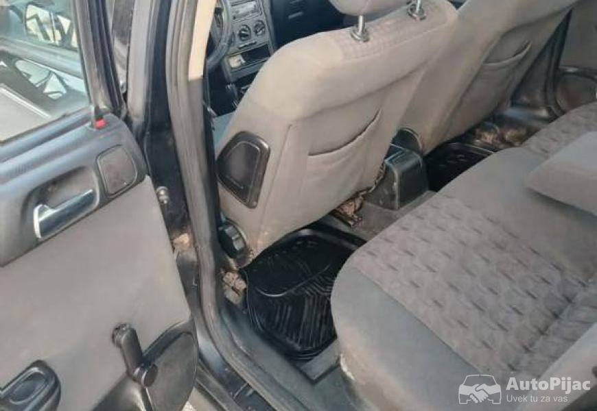 2003_opel_astra_8_polovni_automobili_autopijac.rs
