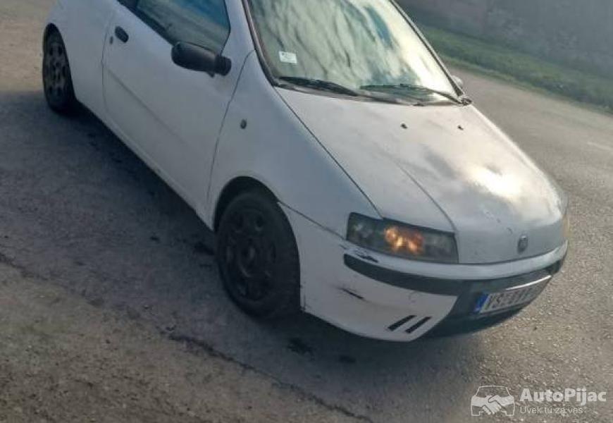 fiat_punto_12_benzin_god_2002_reg_dugo_moze_zamena_2_polovni_automobili_autopijac.rs