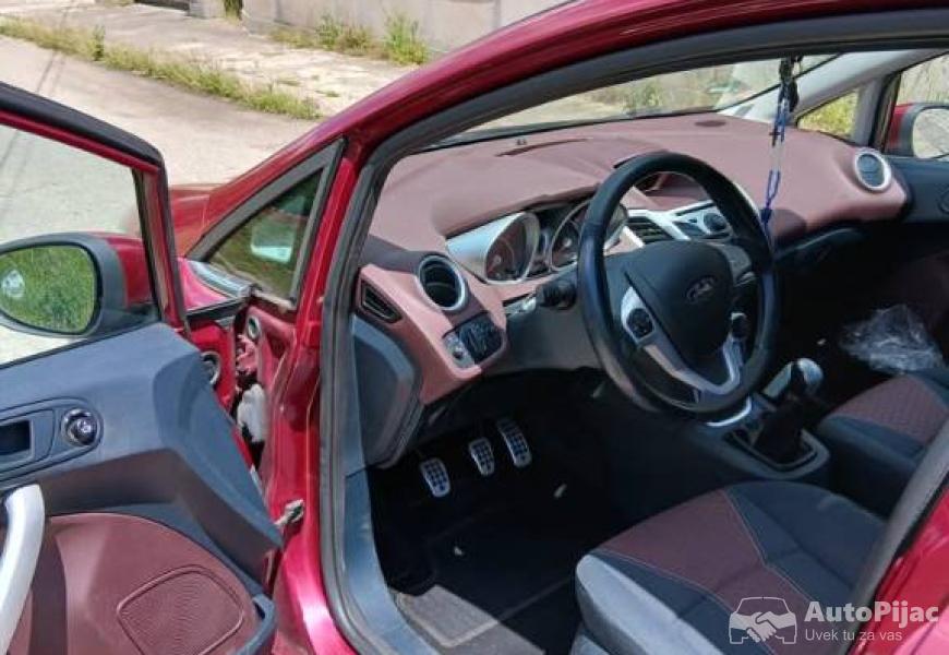 2008_ford_fiesta_11_polovni_automobili_autopijac.rs