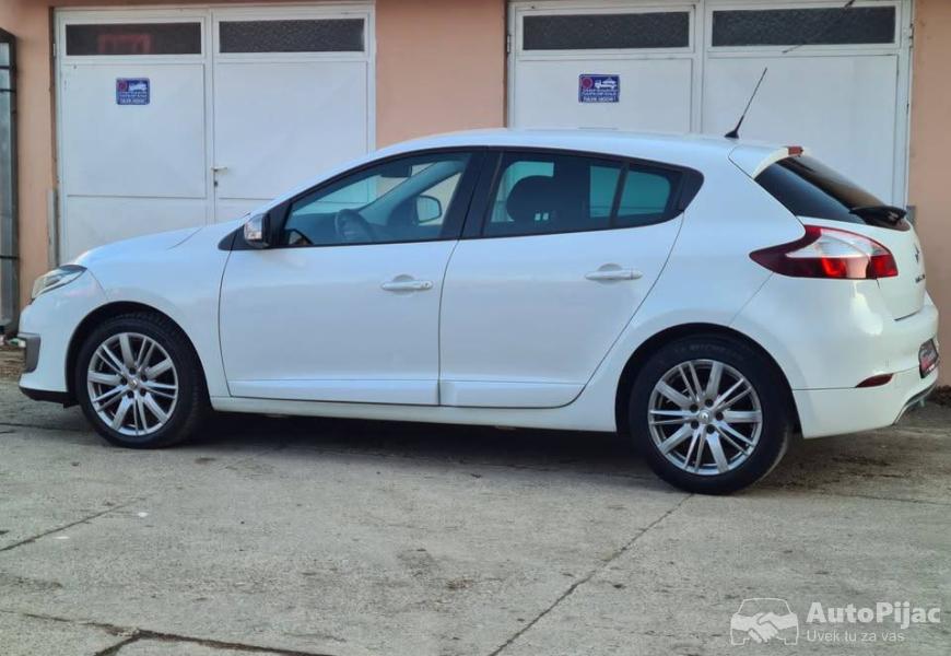 2015_renault_megane_16_limited_9_polovni_automobili_autopijac.rs