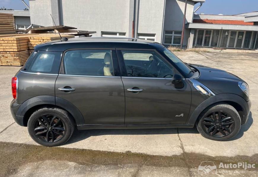 2014_mini_countryman_6_polovni_automobili_autopijac.rs
