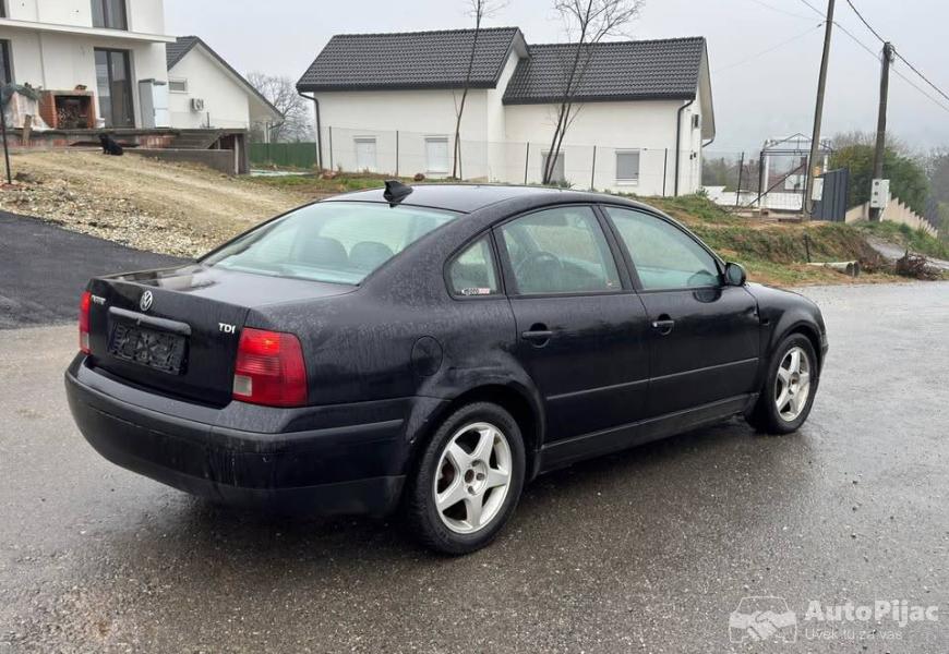 vw_passat_b5_19tdi_automatik_delovi_3_polovni_automobili_autopijac.rs
