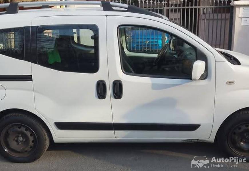 2010_fiat_qubo_2_polovni_automobili_autopijac.rs