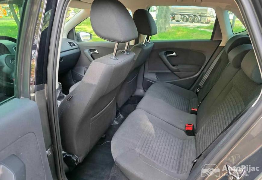 2014_volkswagen_polo_12_polovni_automobili_autopijac.rs