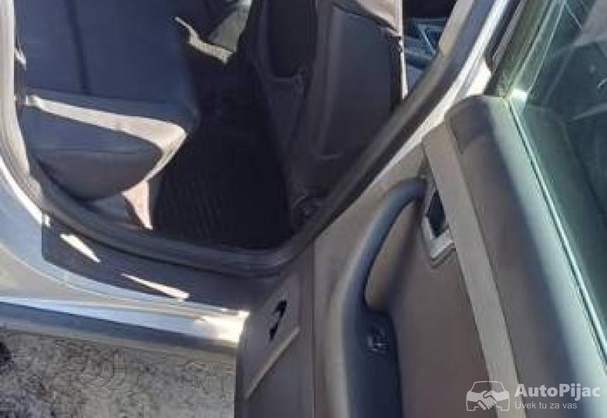 audi_a4_19tdi_131ks_10_polovni_automobili_autopijac.rs