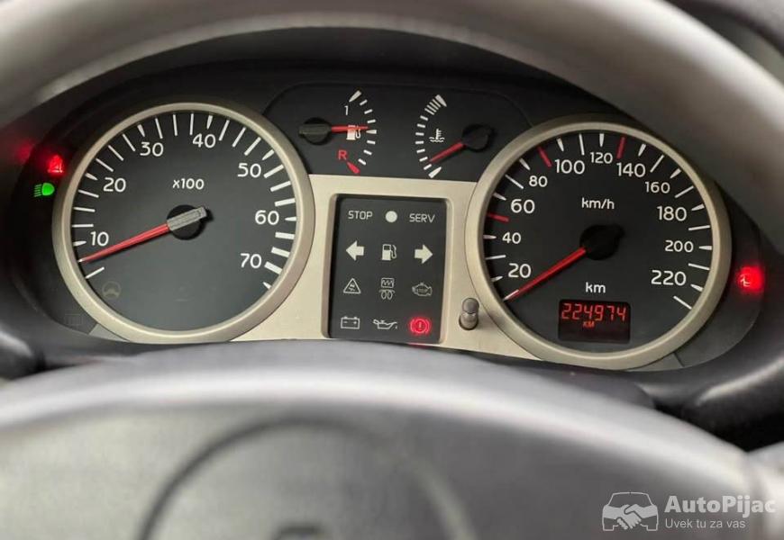 renault_clio_2_7_polovni_automobili_autopijac.rs