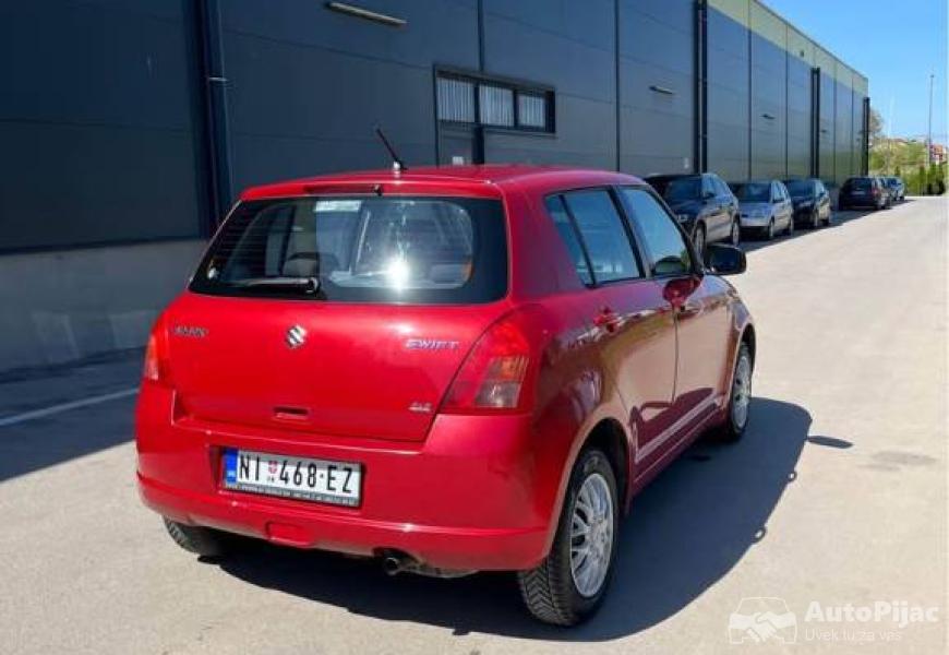 suzuki_swift_4_polovni_automobili_autopijac.rs