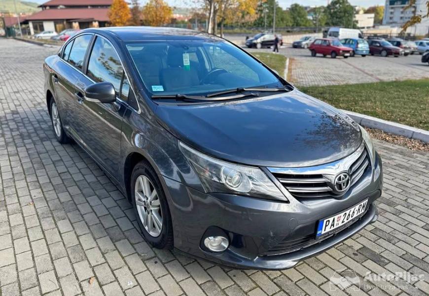 toyota_avensisvlasnikzamena_za_jeftinijenavedena_c_1_polovni_automobili_autopijac.rs