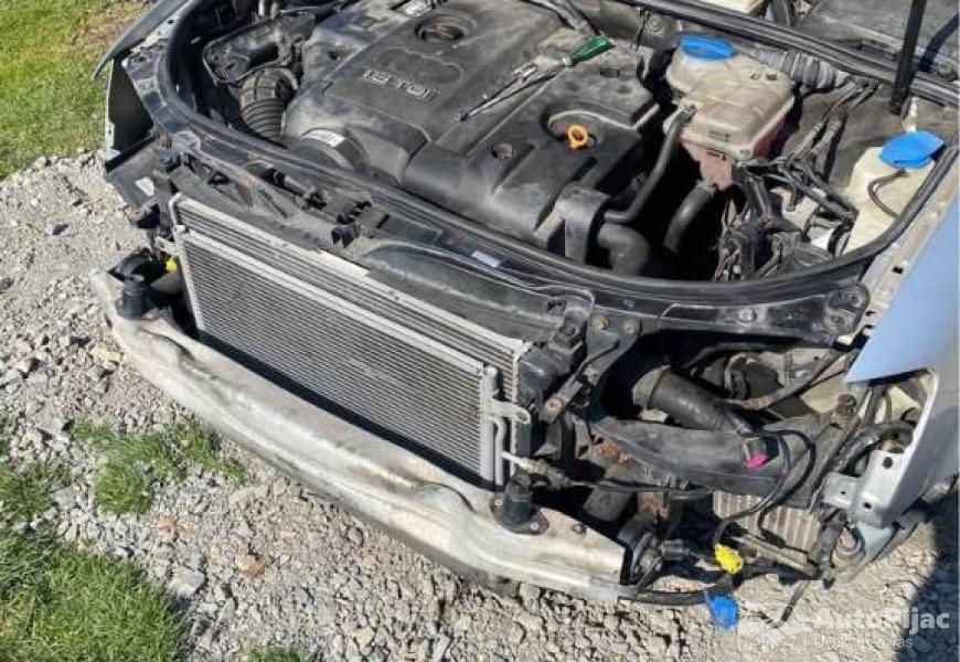 delovi_za_audi_a4_b6_i_b7_5_polovni_automobili_autopijac.rs