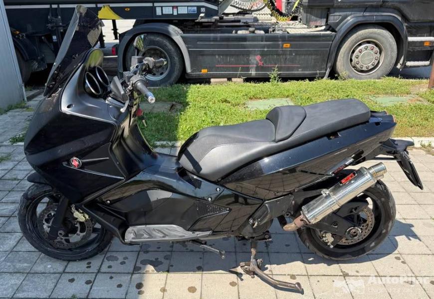 gilera_gp850_4_polovni_automobili_autopijac.rs