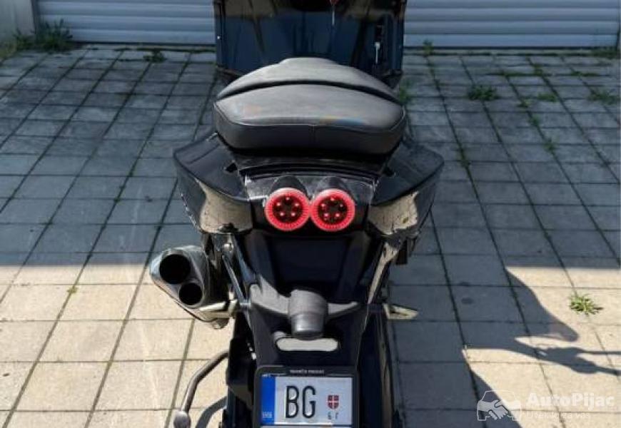 gilera_gp850_6_polovni_automobili_autopijac.rs