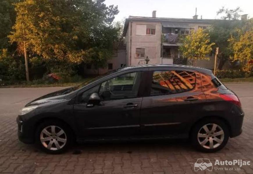 peugeot_308_16_hdi_2008_godiste_11_polovni_automobili_autopijac.rs