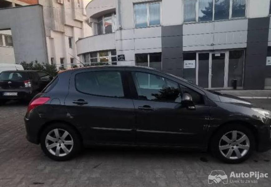 peugeot_308_16_hdi_2008_godiste_9_polovni_automobili_autopijac.rs