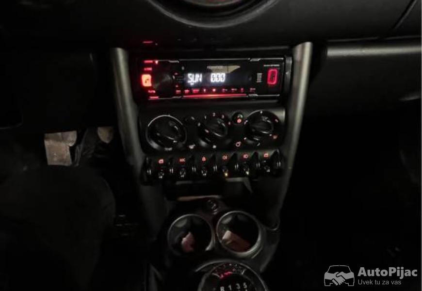 14_dizel_tek_reg_mini_9_polovni_automobili_autopijac.rs