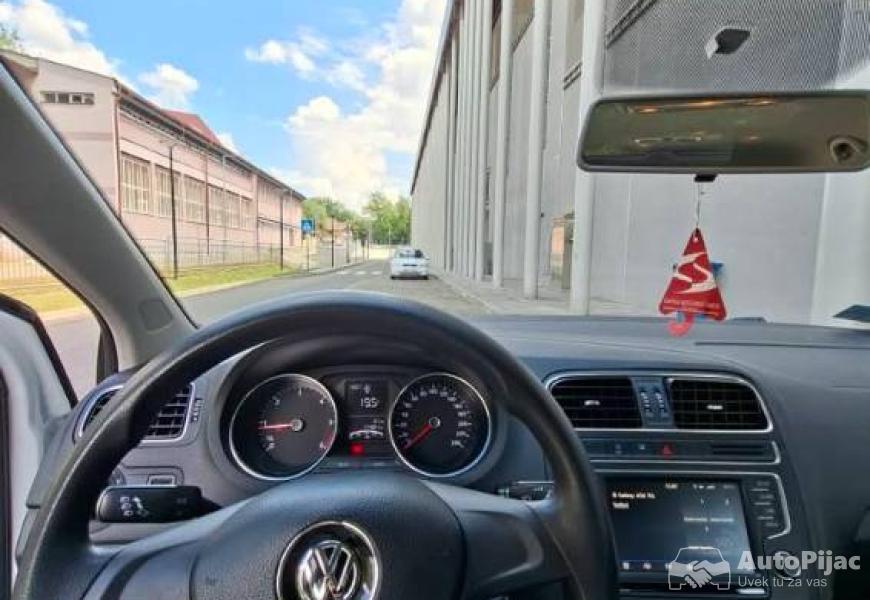 volkswagen_polo_2017_14d_12_polovni_automobili_autopijac.rs