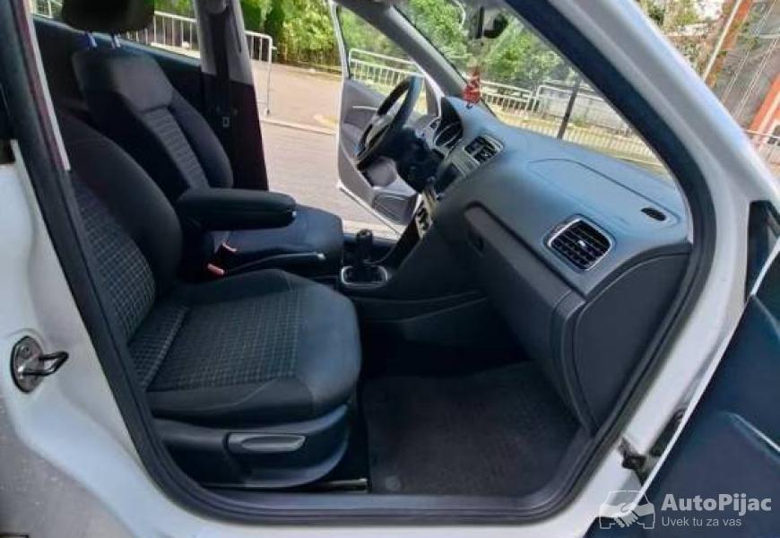 volkswagen_polo_2017_14d_7_polovni_automobili_autopijac.rs