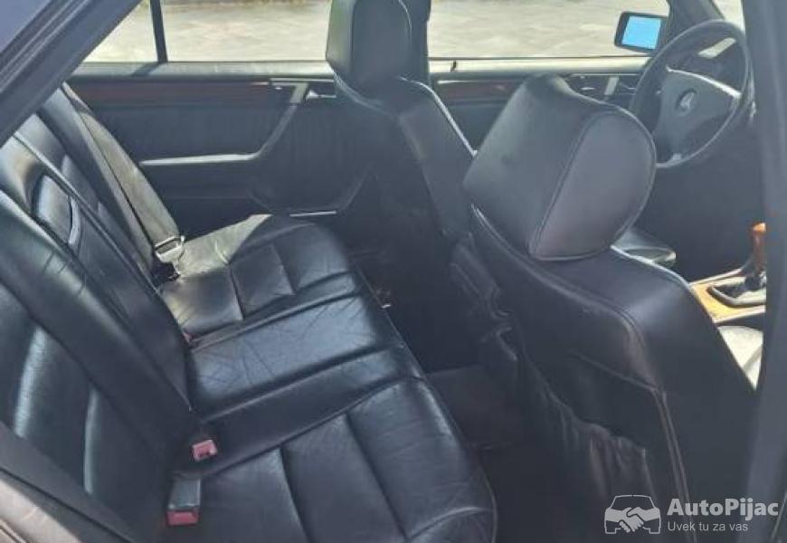 w124_250d_10_polovni_automobili_autopijac.rs