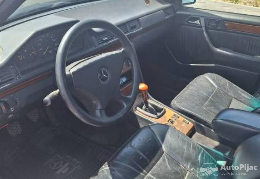 w124_250d_6_polovni_automobili_autopijac.rs