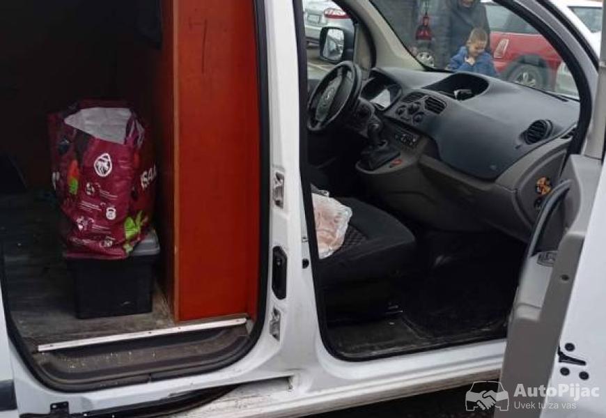 prodajem_auto_7_polovni_automobili_autopijac.rs