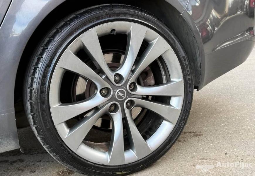 opel_insignia_20cdti_automatik_7_polovni_automobili_autopijac.rs