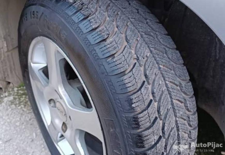 peugeot_307_16hdi_6_polovni_automobili_autopijac.rs