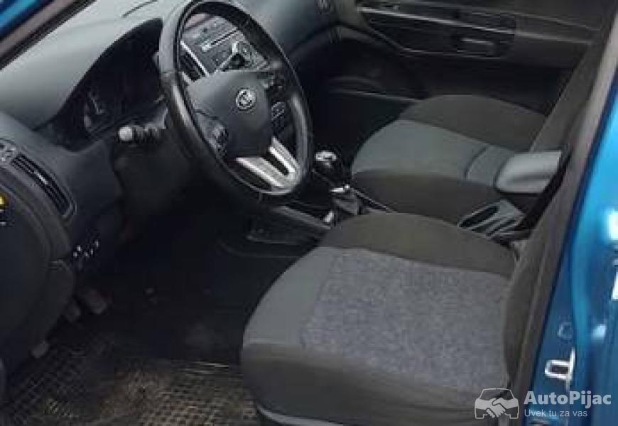 na_prodaju_kia_9_polovni_automobili_autopijac.rs