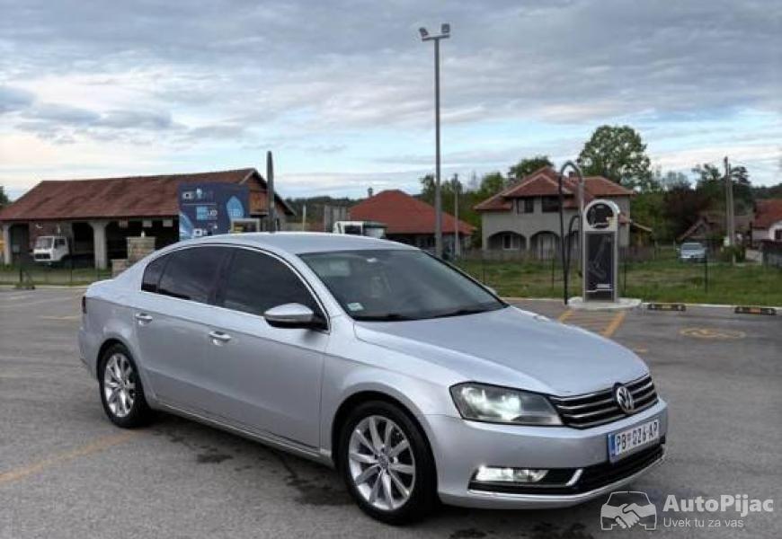 volkswagen_passat_b7_bluemotion_4_polovni_automobili_autopijac.rs