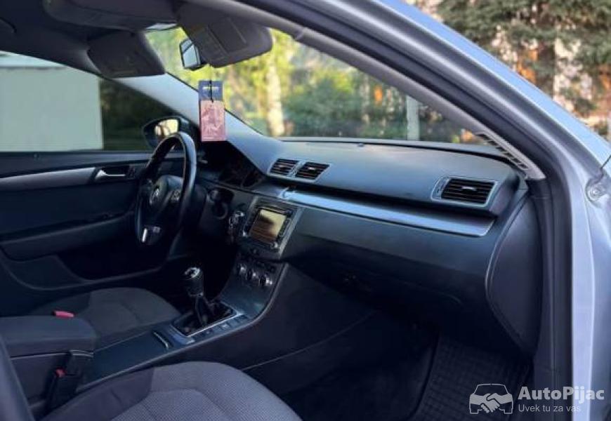 volkswagen_passat_b7_bluemotion_6_polovni_automobili_autopijac.rs