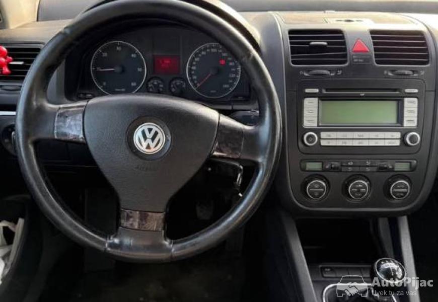 golf_5_19tdi_77kw_2006god_registrovan_7_polovni_automobili_autopijac.rs