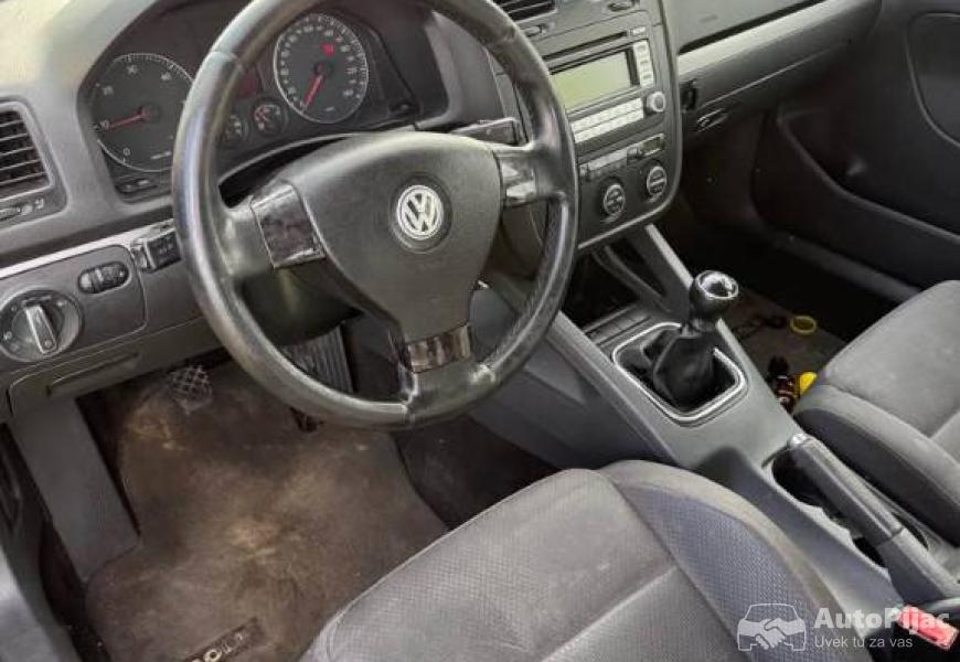 golf_5_19tdi_77kw_2006god_registrovan_8_polovni_automobili_autopijac.rs