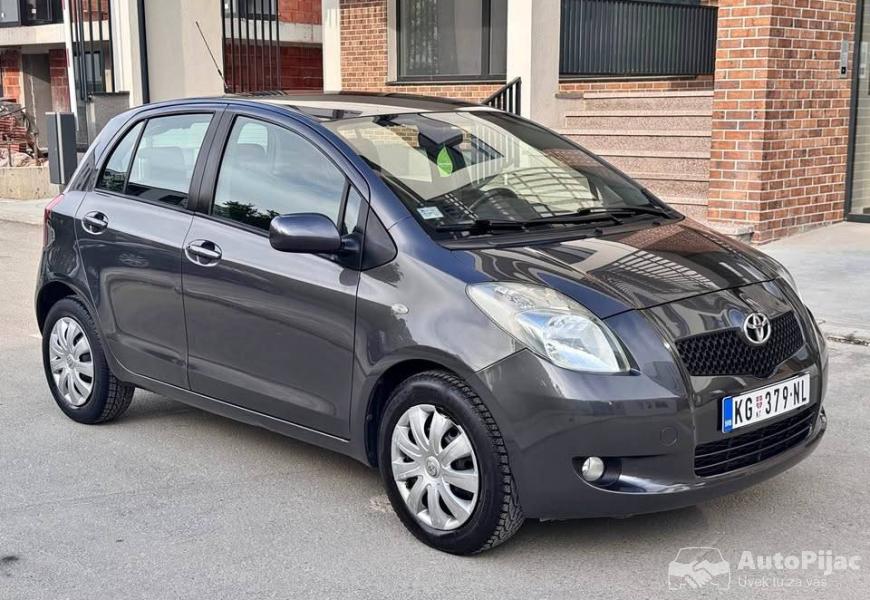 toyota_yaris_13_vvti_022027_reg_nova_extra_1_polovni_automobili_autopijac.rs
