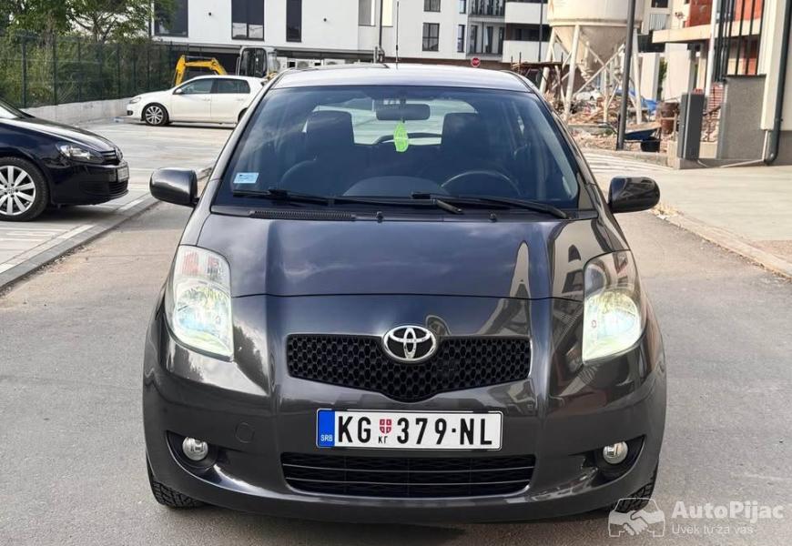 toyota_yaris_13_vvti_022027_reg_nova_extra_2_polovni_automobili_autopijac.rs