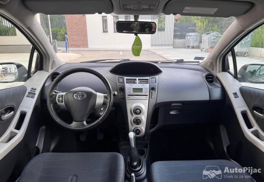 toyota_yaris_13_vvti_022027_reg_nova_extra_6_polovni_automobili_autopijac.rs