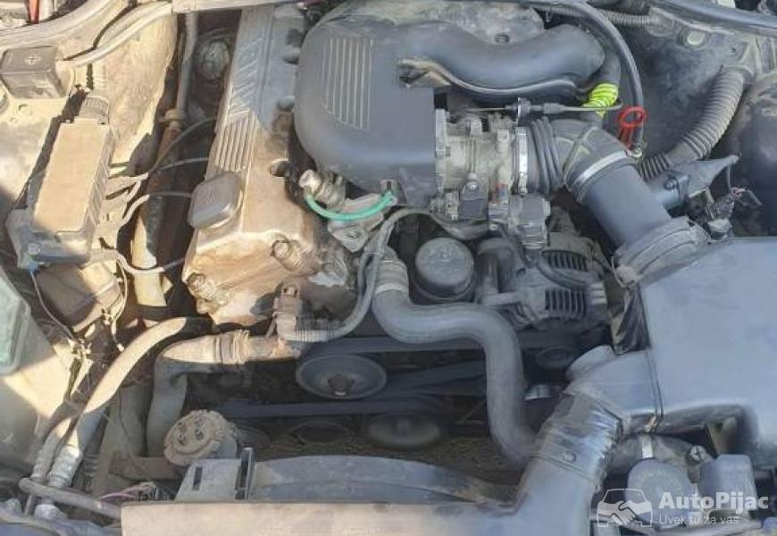bmw_e46_318i_87kw_delovi_6_polovni_automobili_autopijac.rs