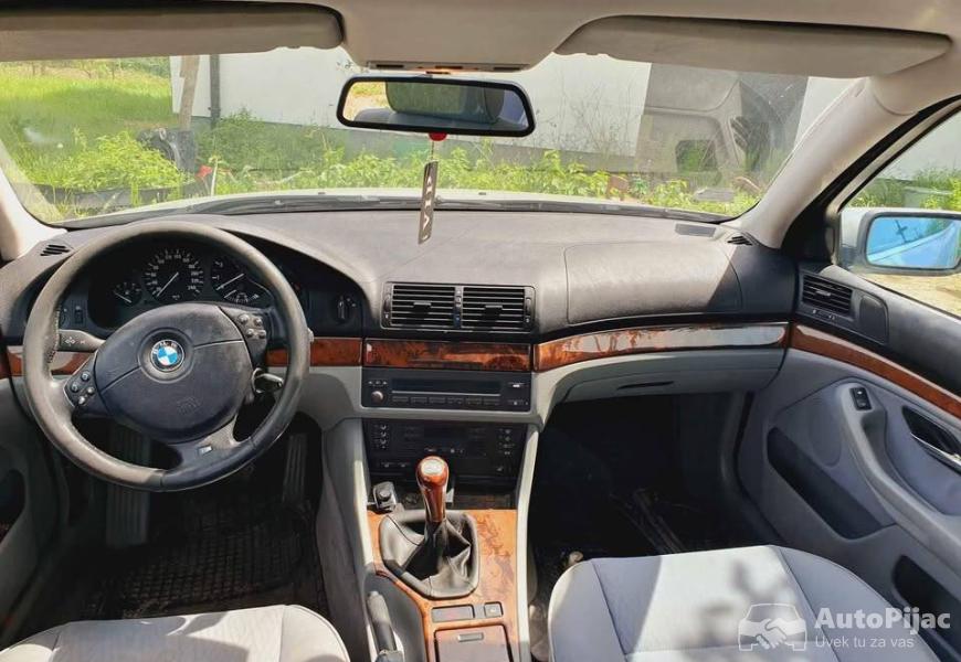 delovi_za_bmw_e39_restyling_520i_8_polovni_automobili_autopijac.rs
