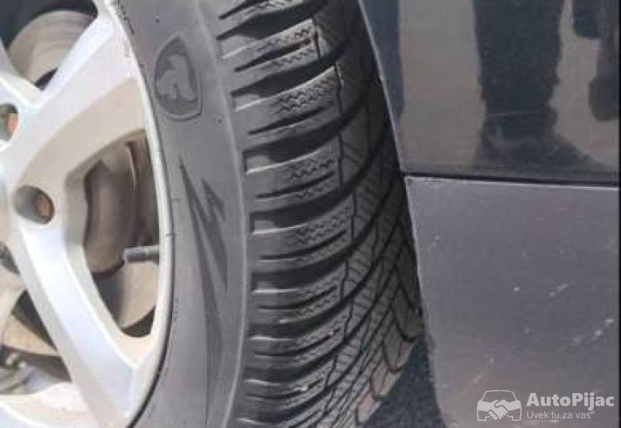 passat_b6_20_tdi_4_polovni_automobili_autopijac.rs