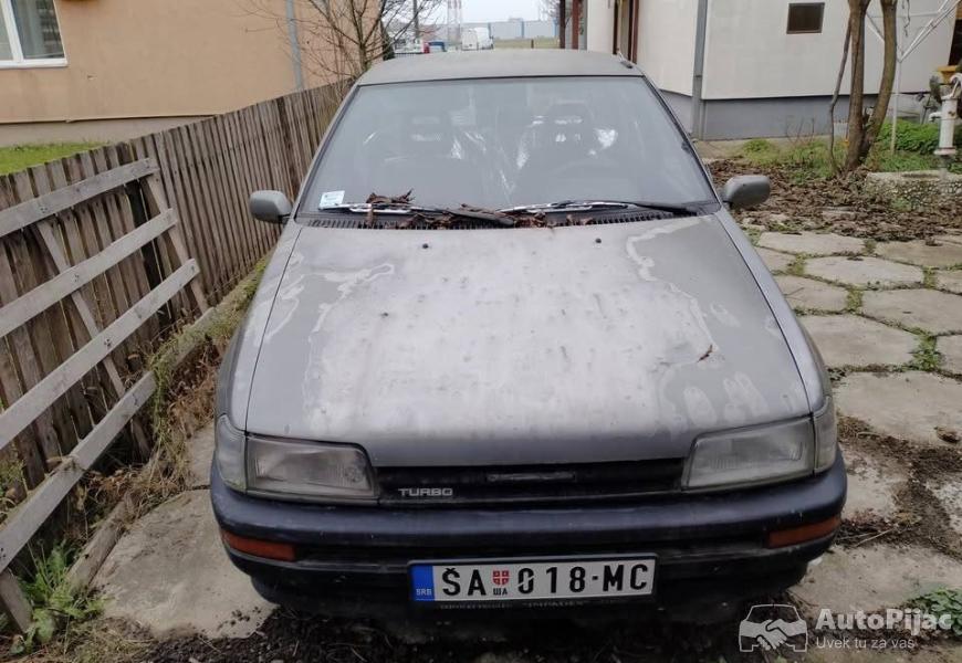 1990_daihatsu_charade_3_polovni_automobili_autopijac.rs