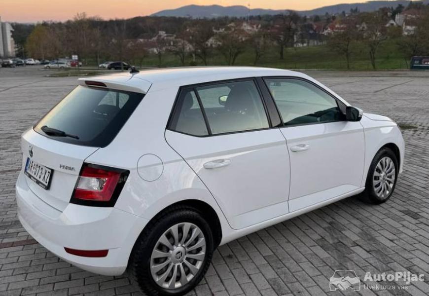 skoda_fabia_iii_6_polovni_automobili_autopijac.rs