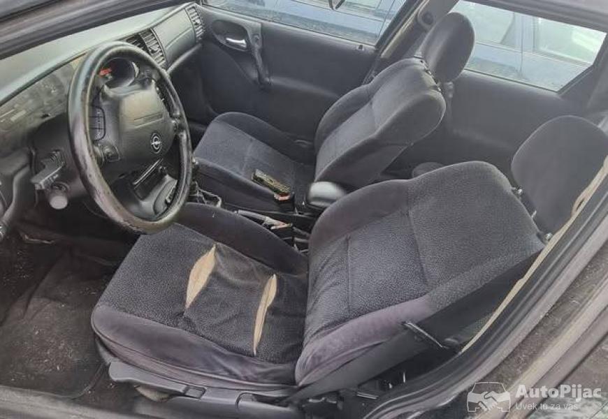 dve_opel_vecere_20dti_10_polovni_automobili_autopijac.rs