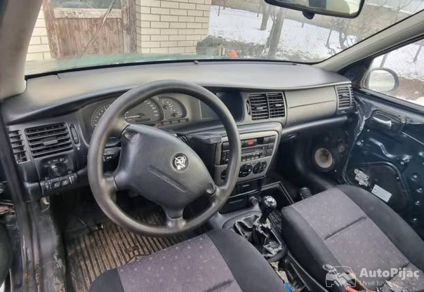 dve_opel_vecere_20dti_5_polovni_automobili_autopijac.rs