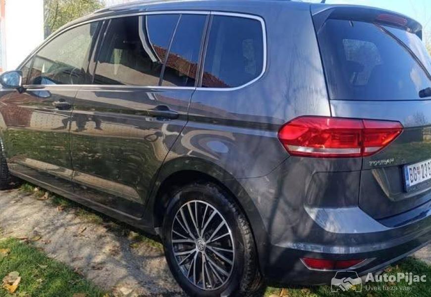 touran_2016_20_150ks_manuelni_6_brzina_8_polovni_automobili_autopijac.rs
