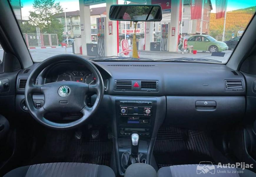 skoda_octavia_4x4_19_tdi_101_ks_godina_2002_servis_8_polovni_automobili_autopijac.rs