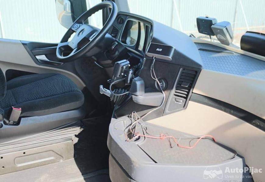 2018_mercedesbenz_actors_2542_l_12_polovni_automobili_autopijac.rs